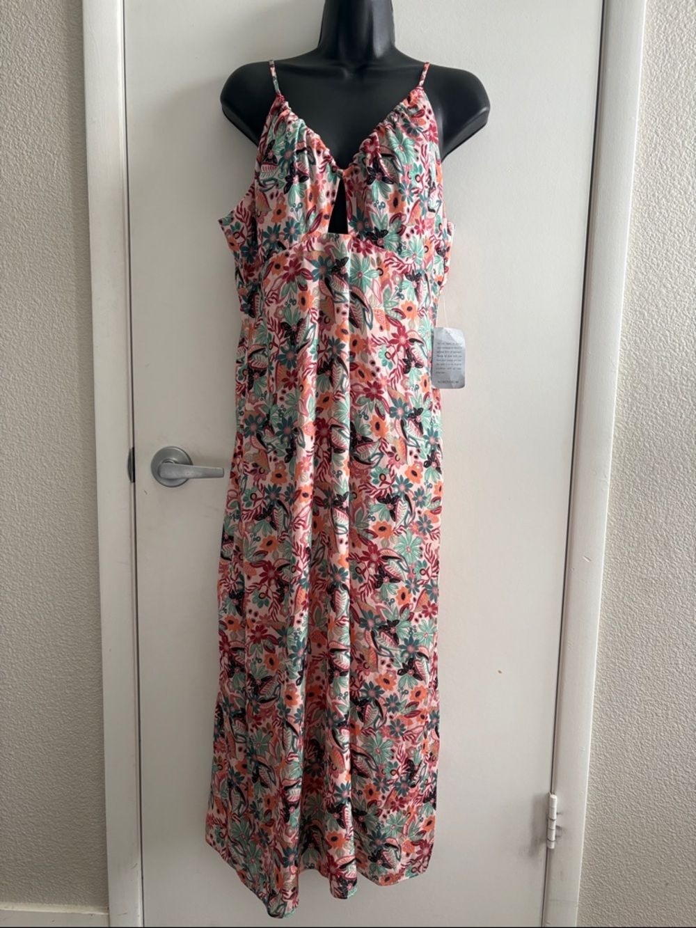 NWT NSR Floral Maxi Dress Beachy Smocked Back Adjustable Straps SZ XL